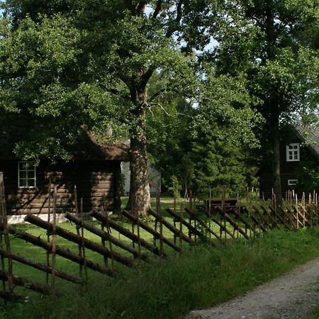 Mandjala Puhketalu - Cottages Exterior photo
